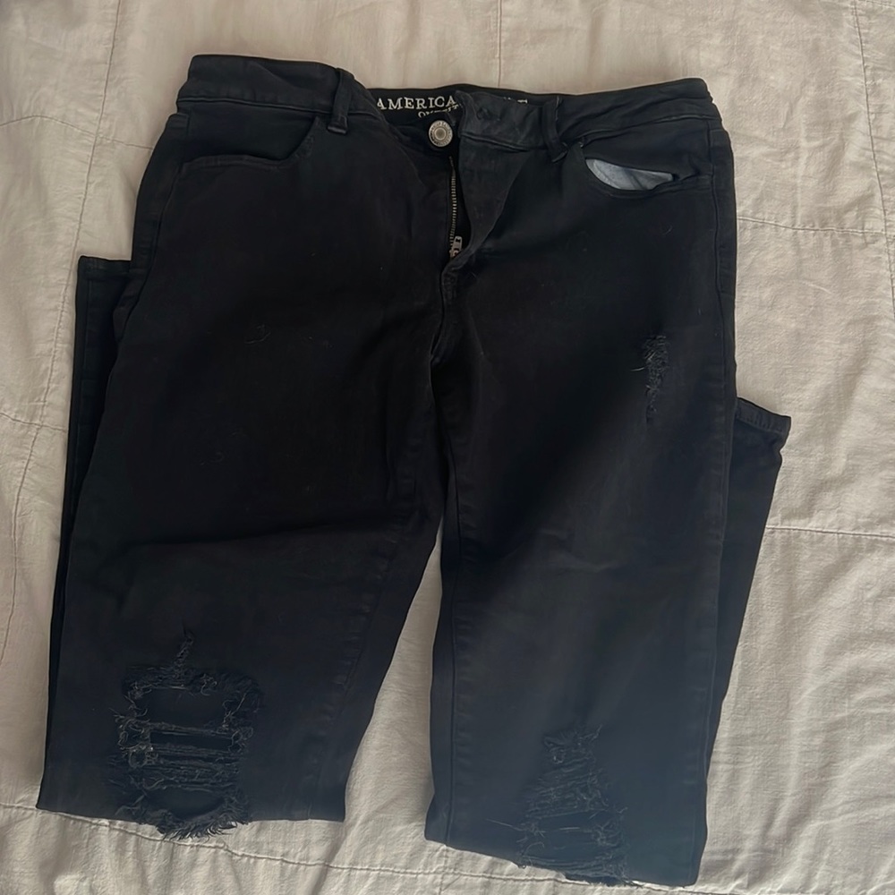 American Eagle Distressed Super Stretch Skinny Jean - Black
